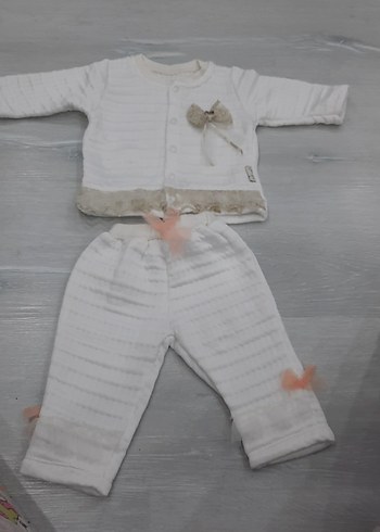 Carter's Beyaz Dantelli Bebek Kız Takımı