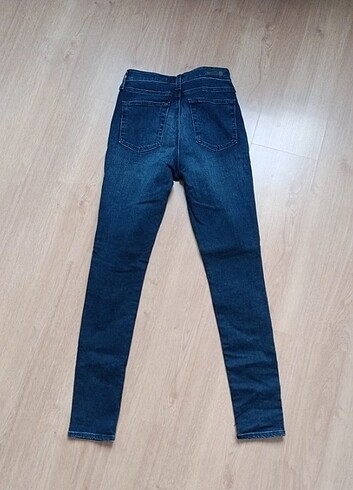 26 Beden Skinny jean 