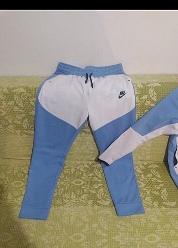 Nike tech mavi beyaz eşofman 