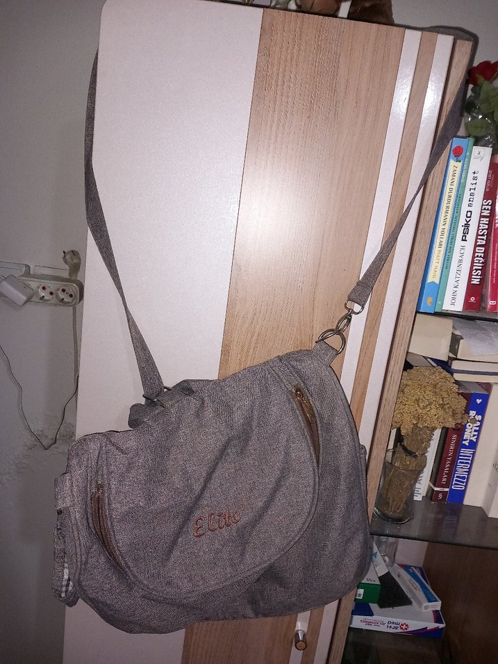 Gri Desenli Bebek Çantası - Görsel 2