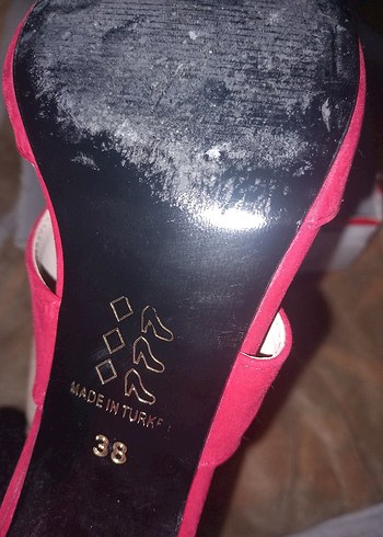 Kırmızı Süet Tokalı Kadın Topuklu Ayakkabı - Görsel 11