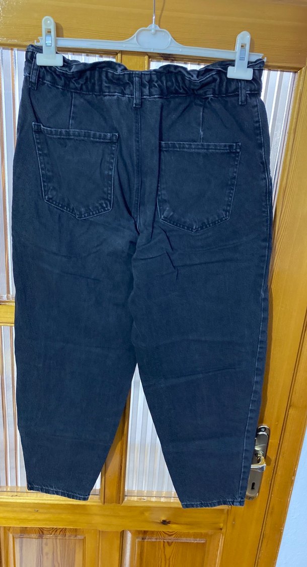 Kadın Siyah Bel Bantlı Rahat Kesim Kot Pantolon - Görsel 3