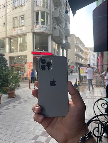 İphone 13 gri lansman kılıf imitasyon