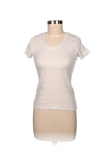 Koton T-shirt %70 İndirimli.