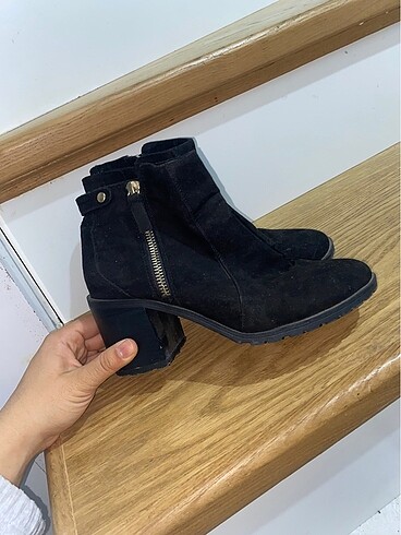 36 Beden Sayılı giyildi