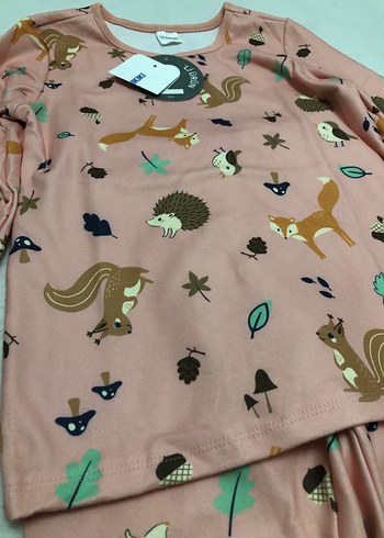 7 Yaş Beden pembe Renk Kız Çocuk Pijama Takımı. Uzun Kollu Baskılı