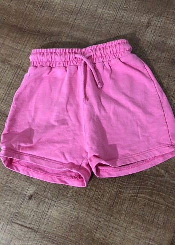 Kız Çocuk Bağcıklı ve Düğmeli Şort - Görsel 2