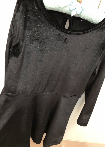 Uzun Kollu Siyah Elbise - Görsel 4