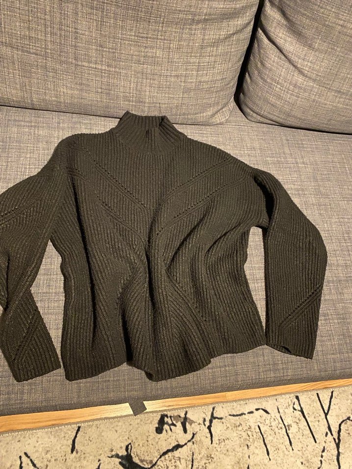 Siyah Kadın Yün Boğazlı Triko Kazak - Görsel 2