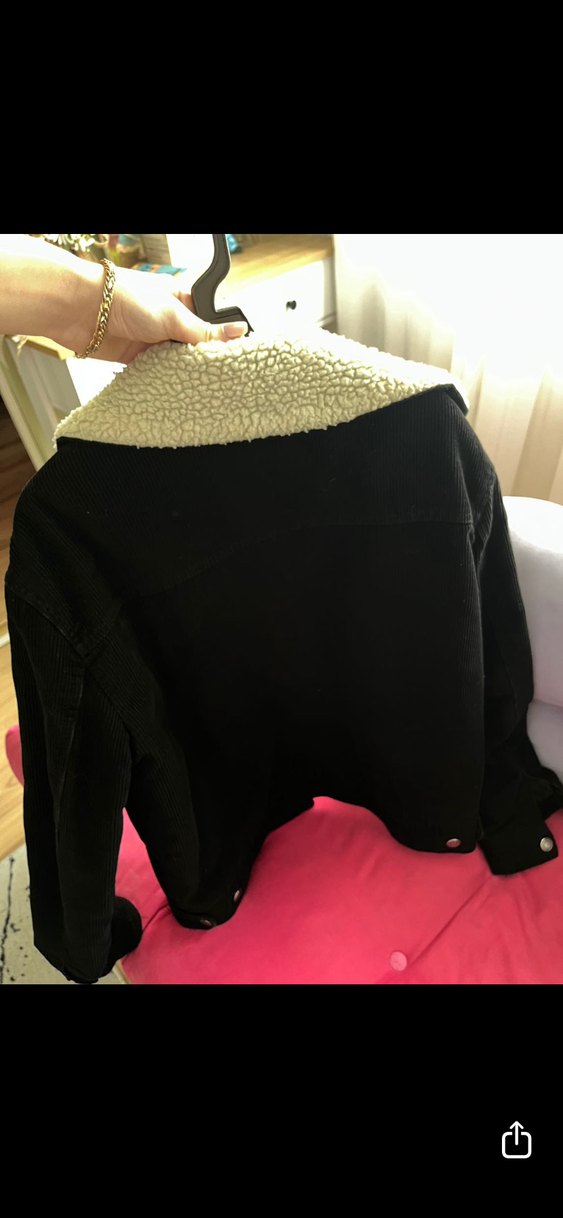 Bershka siyah kadife mont - Görsel 4