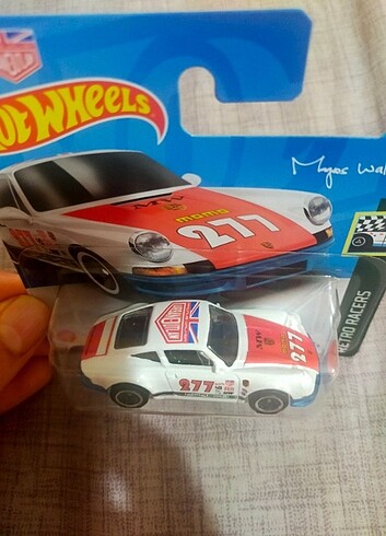  Hotwheels Porshce carrera 