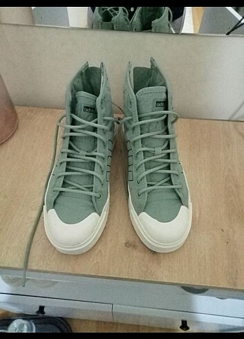 Adidas bot