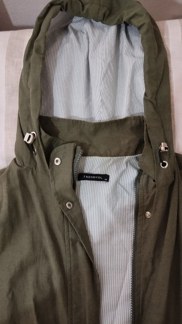 Kadın Haki Rahat Kesim Yağmurluk - Görsel 2