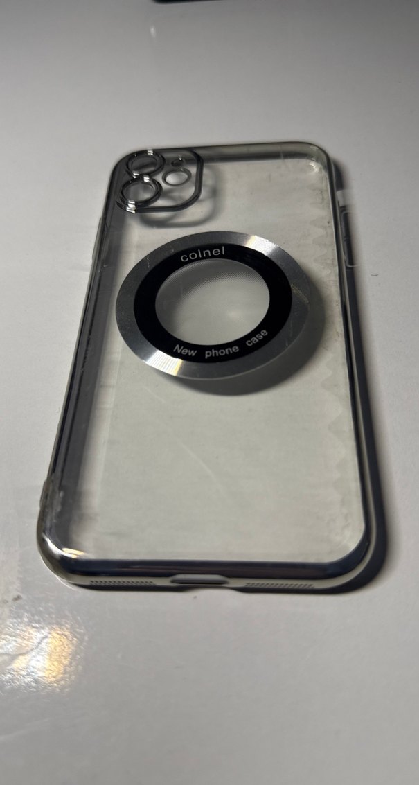 Düğmeli Siyah Gotik Telefon Kılıfı - Görsel 3