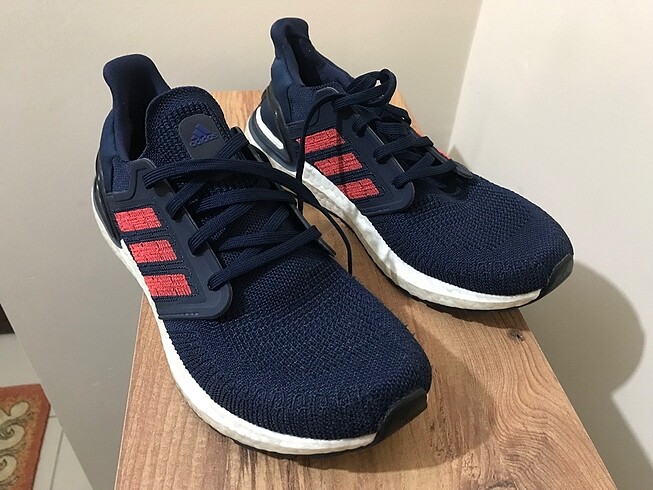 Orjinal Adidas Primeblue Ultrabost koşu ve spor ayakkabısı