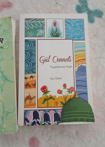 Gülecek Ağlayanlar ve Gül Cenneti Kitapları