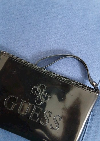 Beden GUESS Parlak Siyah Deri Kadın Clutch Çanta