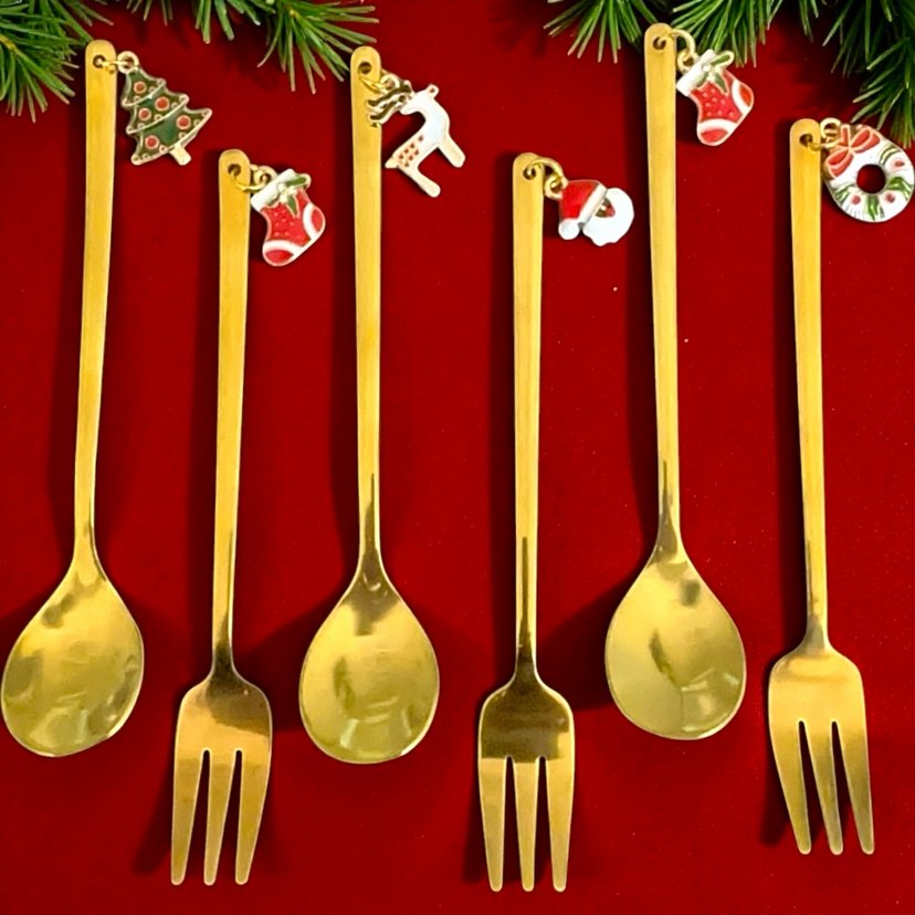 Altın Renkli Yılbaşı Temalı Çatal ve Kaşık Seti - Görsel 2