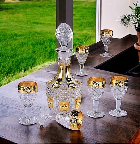 Çek kristal kadeh takımı