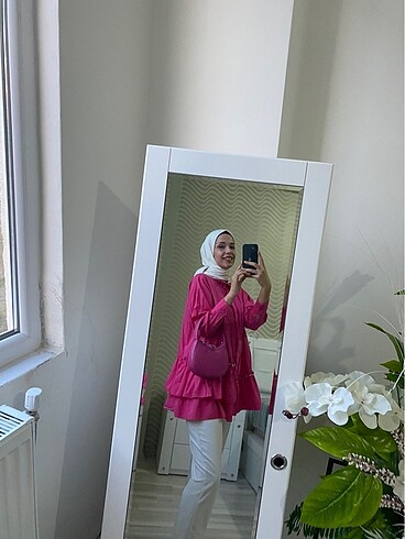 pembe gömlek