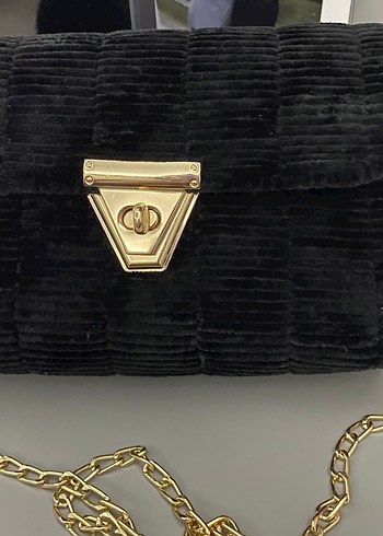 El yapımı Zincir Detaylı Siyah Süet Kadın Çanta - Görsel 2