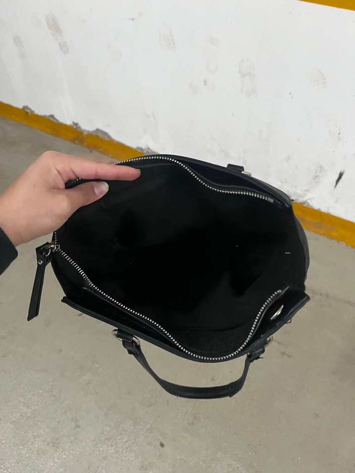 Siyah Deri Tokalı Kadın Çanta - Görsel 4