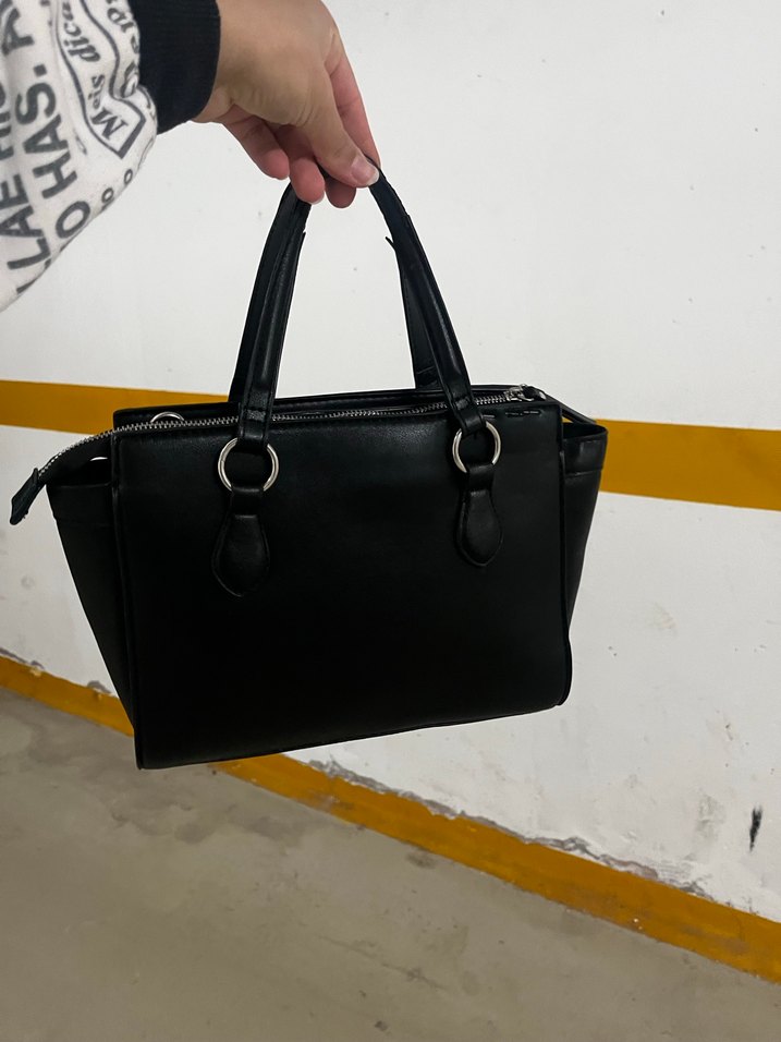 Siyah Deri Tokalı Kadın Çanta - Görsel 2