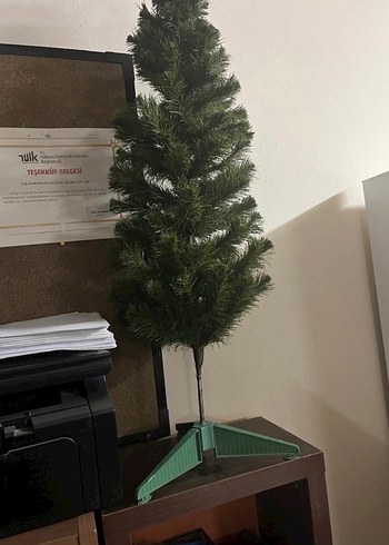 Koyu Yeşil Yeni Yıl Çam Ağacı - Görsel 3