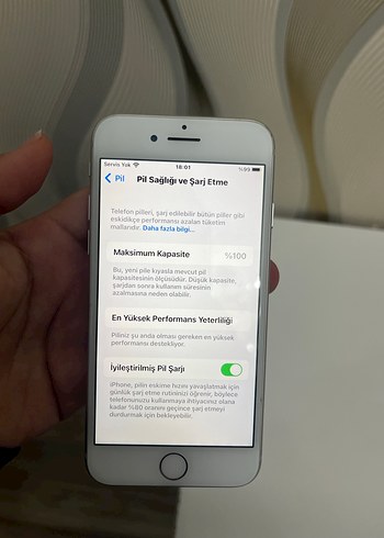 Beyaz iPhone  8 Akıllı Telefon - Görsel 5