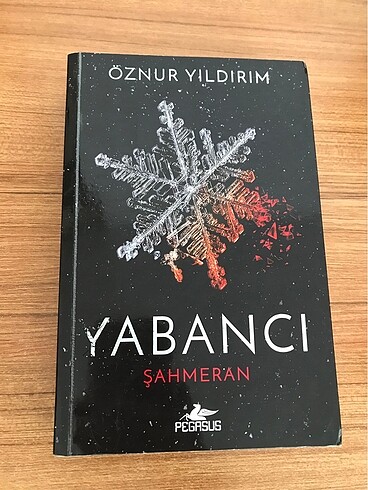  Öznur Yıldırım imzalı Yabancı Şahmeran/Veyl