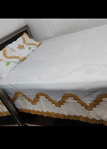 Diğer Çift kişilik dantelli yatak örtüsü takımı yeni sifir