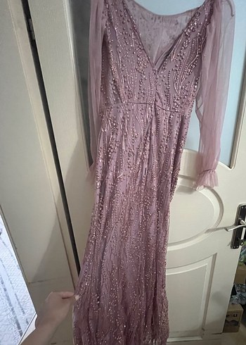 Pembe İşlemeli Uzun Kollu Abiye Elbise - Görsel 2