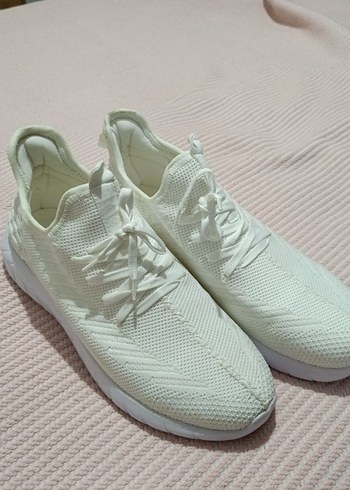 Slazenger GİYİLMEDİ orijinal 45 numara beyaz Bağcıklı erkek Spor Ayakkabı