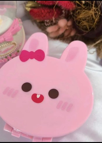 Pembe Tavşan figürlü aynalı çanta