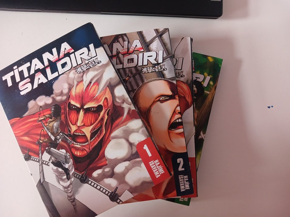 Attack on titan manga 1-3-7. ciltler - Görsel 4