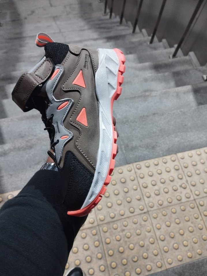 Çocuk Botu - Görsel 4