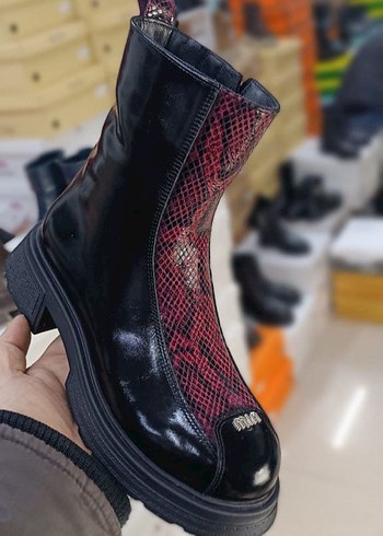 Hakiki Deri Kadın Bot - Görsel 3