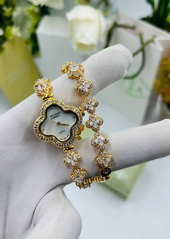 Van Cleef&Arpels Saat - Görsel 9