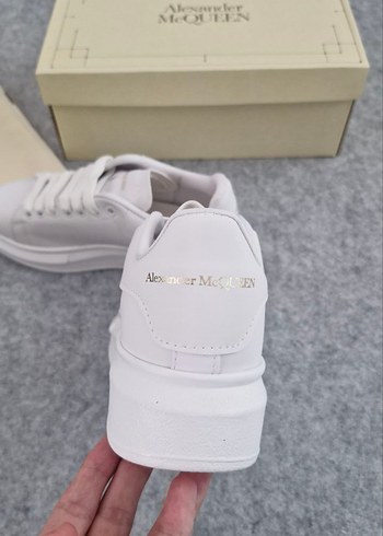 Alexander McQueen Alexander McQueen Beyaz Spor Ayakkabı