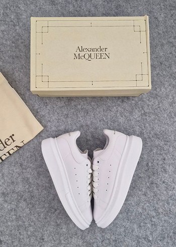 38 Beden Alexander McQueen Beyaz Spor Ayakkabı