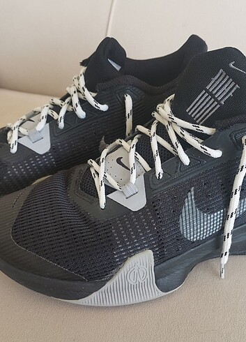 Nike Impact 3 Airmax Basketbol Ayakkabısı 