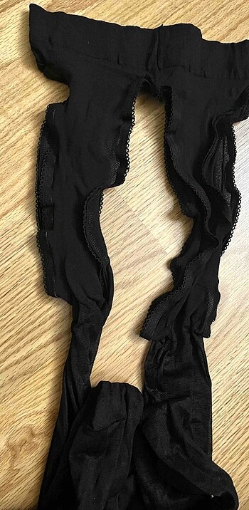 Kullanılmış Siyah Çorap