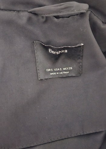 Bershka Şişme Mont - Görsel 7