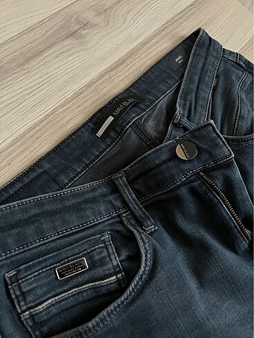 32 Beden Temiz mavi jeans kot pantolon