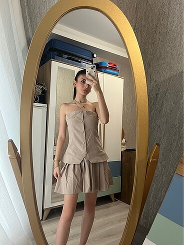 Zara pileli elbise