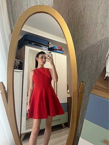 Zara kırmızı kısa elbise