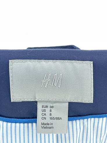 38 Beden çeşitli Renk H&M Blazer %70 İndirimli.