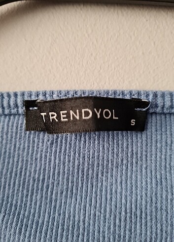 s Beden Trendyolmilla Mavi crop hırka