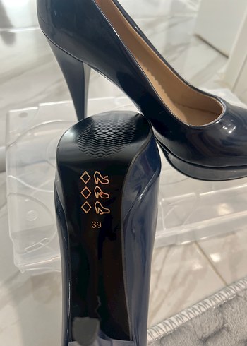 39 Beden Lacivert Parlak Platform Topuklu Stiletto