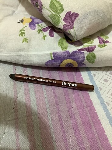 Flormar Extrems Tattoo Gel Pencil Göz Kalemi -01 Glitzy Brown